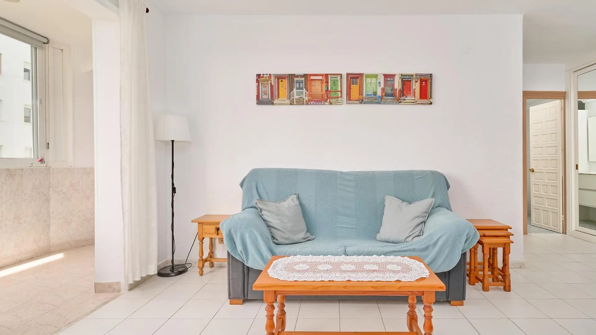 Large One Bed Apt Нерха 0*,  Испания