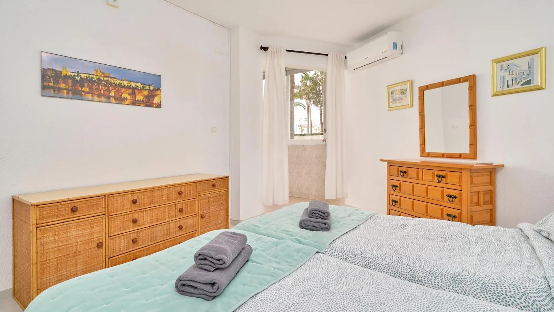 Large One Bed Apt Нерха